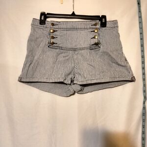 *2/$10*Forever 21 blue and white high waisted striped jean shorts size 31